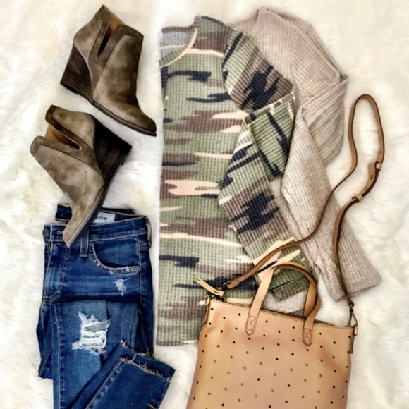 socialite thermal henley